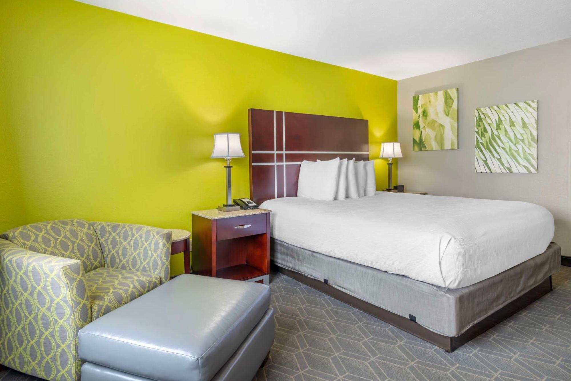 Best Western Auburn/Opelika Inn Екстер'єр фото