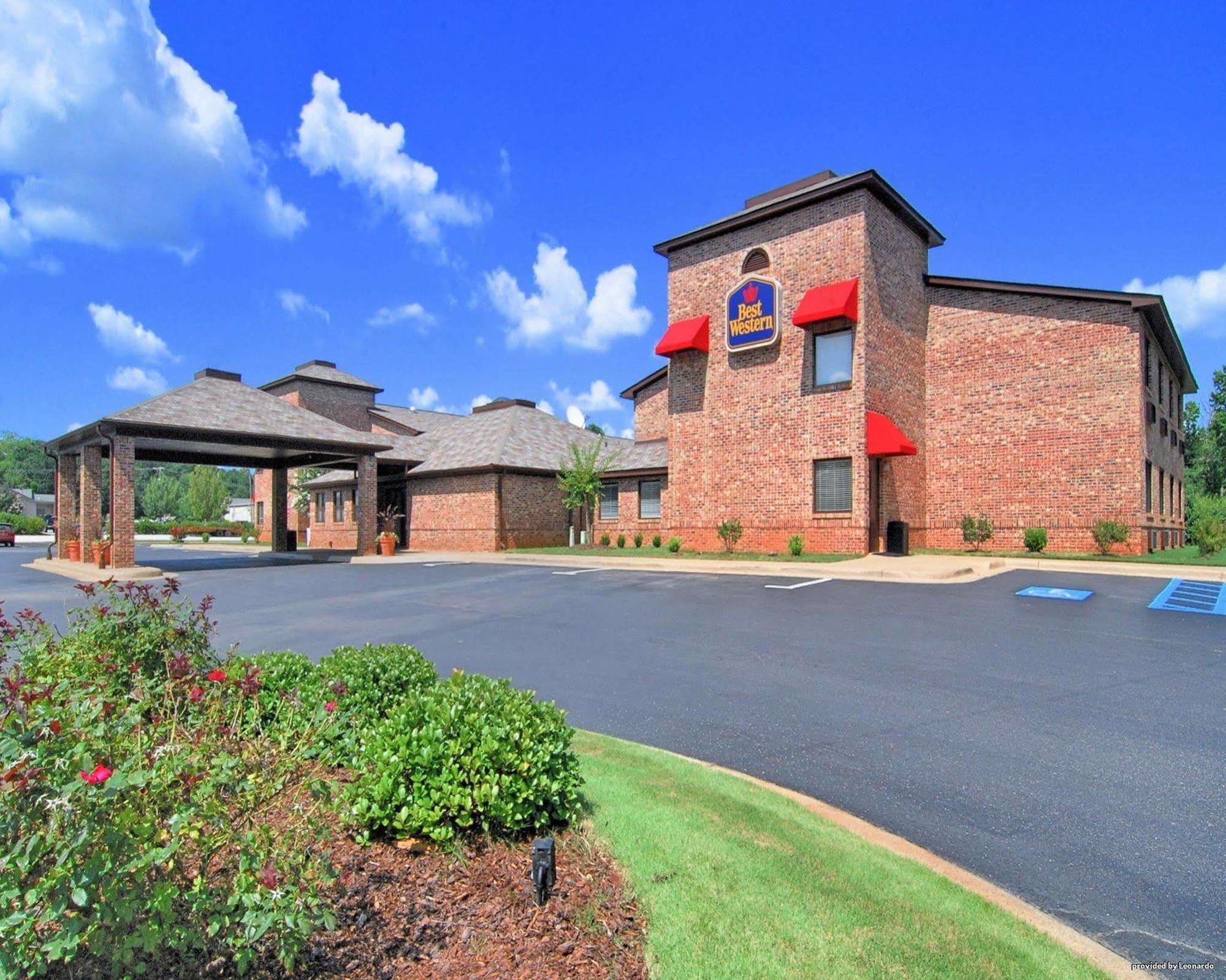 Best Western Auburn/Opelika Inn Екстер'єр фото