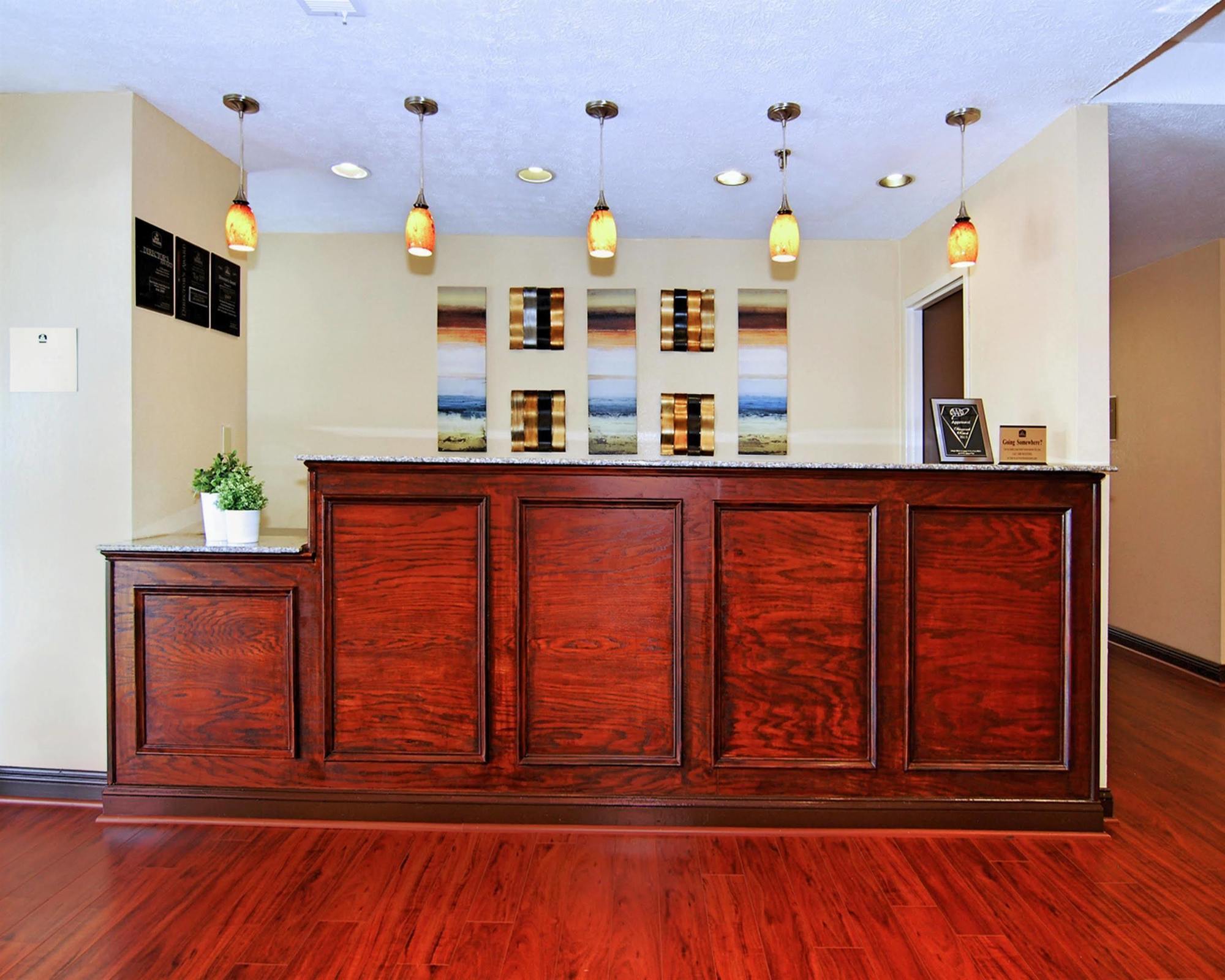 Best Western Auburn/Opelika Inn Екстер'єр фото